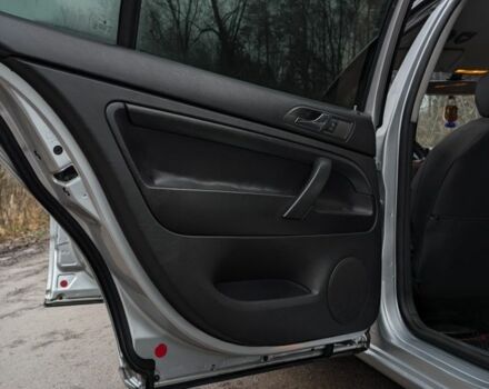 Серый Шкода Суперб, объемом двигателя 1.8 л и пробегом 296 тыс. км за 5500 $, фото 12 на Automoto.ua