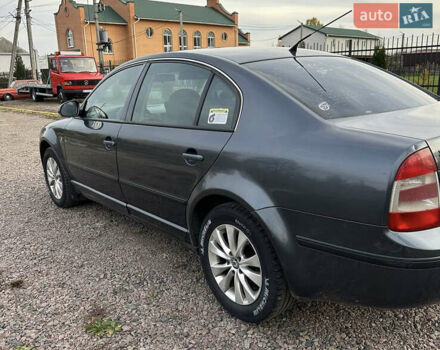 Серый Шкода Суперб, объемом двигателя 1.8 л и пробегом 315 тыс. км за 5100 $, фото 4 на Automoto.ua