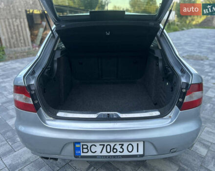 Сірий Шкода Суперб, об'ємом двигуна 1.8 л та пробігом 255 тис. км за 7400 $, фото 17 на Automoto.ua
