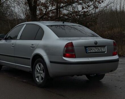 Серый Шкода Суперб, объемом двигателя 1.8 л и пробегом 296 тыс. км за 5500 $, фото 3 на Automoto.ua