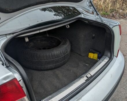 Серый Шкода Суперб, объемом двигателя 1.8 л и пробегом 296 тыс. км за 5500 $, фото 17 на Automoto.ua