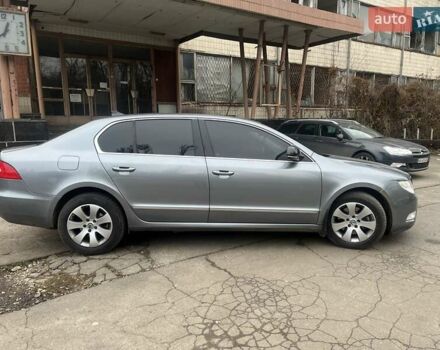 Серый Шкода Суперб, объемом двигателя 1.8 л и пробегом 213 тыс. км за 8000 $, фото 8 на Automoto.ua