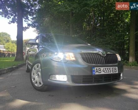 Сірий Шкода Суперб, об'ємом двигуна 1.97 л та пробігом 250 тис. км за 8599 $, фото 5 на Automoto.ua