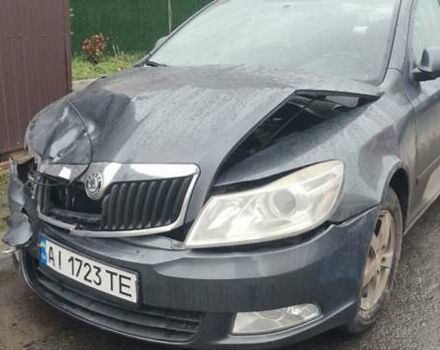 Серый Шкода Суперб, объемом двигателя 1.6 л и пробегом 315 тыс. км за 3500 $, фото 3 на Automoto.ua