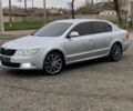 Сірий Шкода Суперб, об'ємом двигуна 1.4 л та пробігом 400 тис. км за 9999 $, фото 1 на Automoto.ua