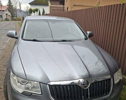 Серый Шкода Суперб, объемом двигателя 1.8 л и пробегом 227 тыс. км за 9044 $, фото 9 на Automoto.ua