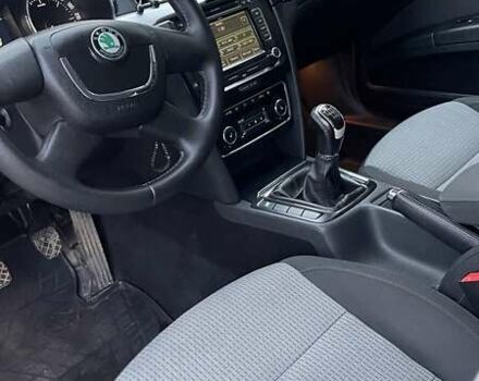 Сірий Шкода Суперб, об'ємом двигуна 1.97 л та пробігом 355 тис. км за 8500 $, фото 20 на Automoto.ua