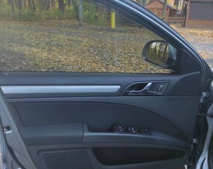 Серый Шкода Суперб, объемом двигателя 1.97 л и пробегом 250 тыс. км за 8699 $, фото 15 на Automoto.ua