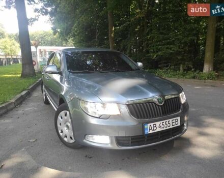Сірий Шкода Суперб, об'ємом двигуна 2 л та пробігом 250 тис. км за 8399 $, фото 3 на Automoto.ua