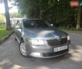 Сірий Шкода Суперб, об'ємом двигуна 2 л та пробігом 250 тис. км за 8399 $, фото 3 на Automoto.ua