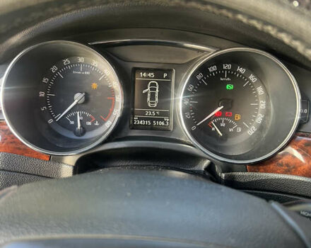 Шкода Суперб 2009 в Хмельницком на Automoto.ua Серый Шкода Суперб, объемом двигателя 2 л и пробегом 234 тыс. км за 8500 $, фото 4 на Automoto.ua