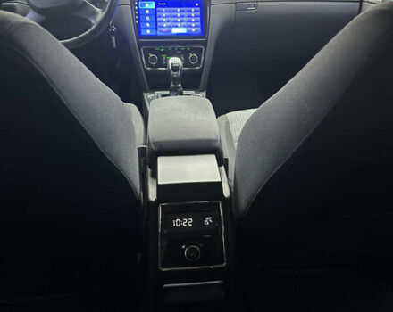 Серый Шкода Суперб, объемом двигателя 1.8 л и пробегом 218 тыс. км за 10500 $, фото 15 на Automoto.ua