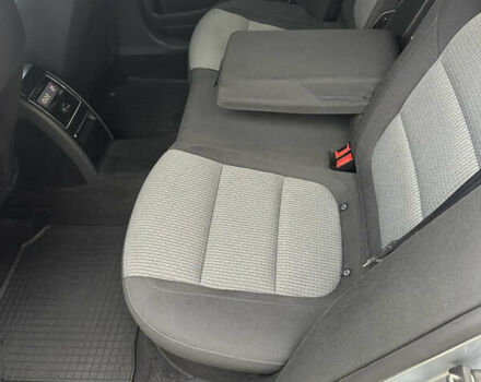 Серый Шкода Суперб, объемом двигателя 1.8 л и пробегом 218 тыс. км за 10500 $, фото 16 на Automoto.ua