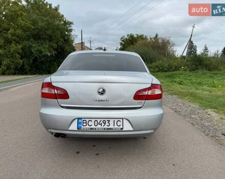 Серый Шкода Суперб, объемом двигателя 1.97 л и пробегом 303 тыс. км за 9700 $, фото 10 на Automoto.ua