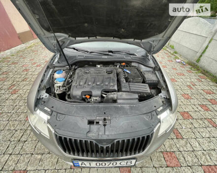 Шкода Суперб 2010 в Ивано-Франковске на Automoto.ua Серый Шкода Суперб, объемом двигателя 1.97 л и пробегом 253 тыс. км за 10000 $, фото 25 на Automoto.ua