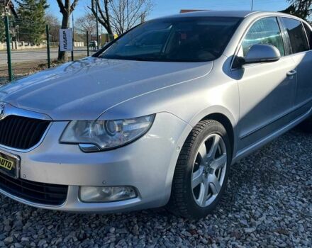 Серый Шкода Суперб, объемом двигателя 2 л и пробегом 280 тыс. км за 9500 $, фото 3 на Automoto.ua