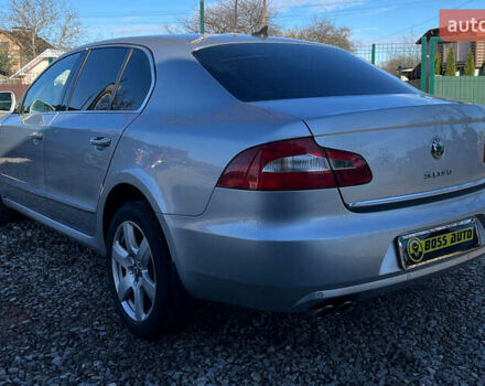 Серый Шкода Суперб, объемом двигателя 1.97 л и пробегом 280 тыс. км за 9500 $, фото 5 на Automoto.ua