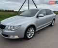 Серый Шкода Суперб, объемом двигателя 1.97 л и пробегом 303 тыс. км за 9700 $, фото 3 на Automoto.ua