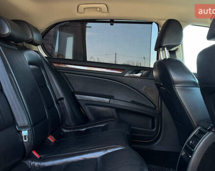 Серый Шкода Суперб, объемом двигателя 1.97 л и пробегом 280 тыс. км за 9500 $, фото 18 на Automoto.ua