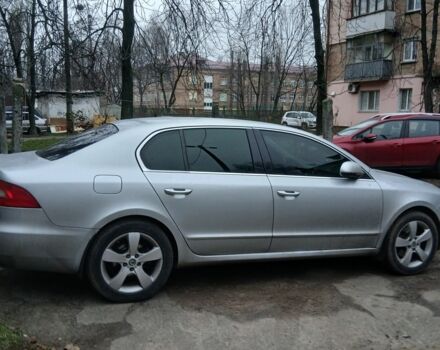 Серый Шкода Суперб, объемом двигателя 1.8 л и пробегом 230 тыс. км за 8000 $, фото 7 на Automoto.ua