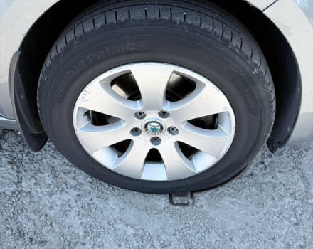 Сірий Шкода Суперб, об'ємом двигуна 1.8 л та пробігом 338 тис. км за 7100 $, фото 29 на Automoto.ua