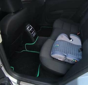 Серый Шкода Суперб, объемом двигателя 1.8 л и пробегом 228 тыс. км за 11100 $, фото 21 на Automoto.ua