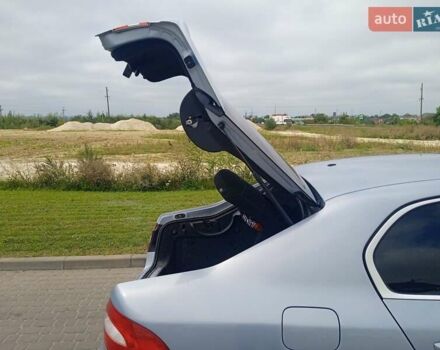 Серый Шкода Суперб, объемом двигателя 1.6 л и пробегом 293 тыс. км за 7700 $, фото 4 на Automoto.ua