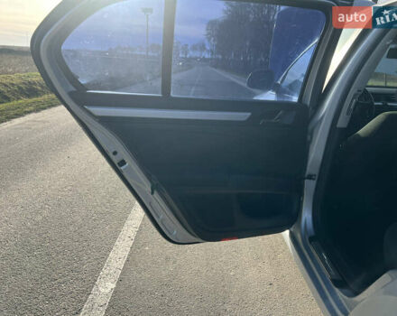 Серый Шкода Суперб, объемом двигателя 1.8 л и пробегом 235 тыс. км за 7200 $, фото 10 на Automoto.ua