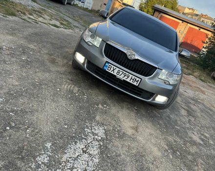 Шкода Суперб 2011 у Хмельницькому на Automoto.ua Сірий Шкода Суперб, об'ємом двигуна 1.6 л та пробігом 225 тис. км за 8600 $, фото 1 на Automoto.ua