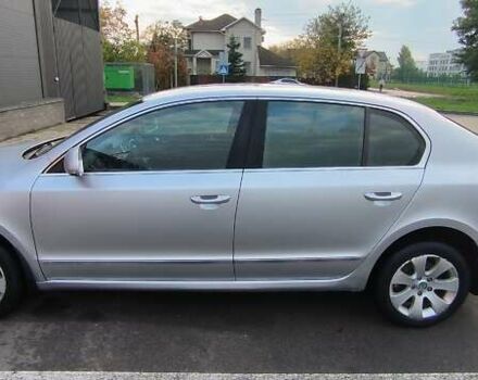 Серый Шкода Суперб, объемом двигателя 1.8 л и пробегом 228 тыс. км за 11100 $, фото 41 на Automoto.ua