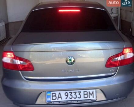 Серый Шкода Суперб, объемом двигателя 1.79 л и пробегом 149 тыс. км за 9000 $, фото 2 на Automoto.ua