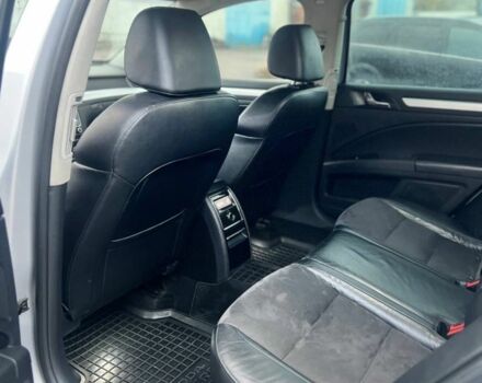 Сірий Шкода Суперб, об'ємом двигуна 2 л та пробігом 245 тис. км за 9900 $, фото 7 на Automoto.ua