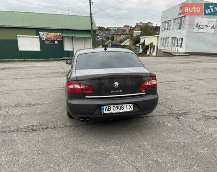 Серый Шкода Суперб, объемом двигателя 1.97 л и пробегом 278 тыс. км за 11400 $, фото 3 на Automoto.ua