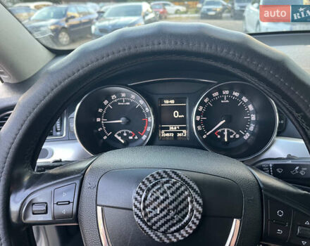 Шкода Суперб 2011 у Хмельницькому на Automoto.ua Сірий Шкода Суперб, об'ємом двигуна 1.6 л та пробігом 225 тис. км за 8600 $, фото 13 на Automoto.ua