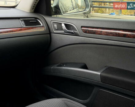 Серый Шкода Суперб, объемом двигателя 1.8 л и пробегом 235 тыс. км за 8800 $, фото 10 на Automoto.ua