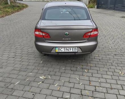 Серый Шкода Суперб, объемом двигателя 1.8 л и пробегом 140 тыс. км за 10800 $, фото 1 на Automoto.ua