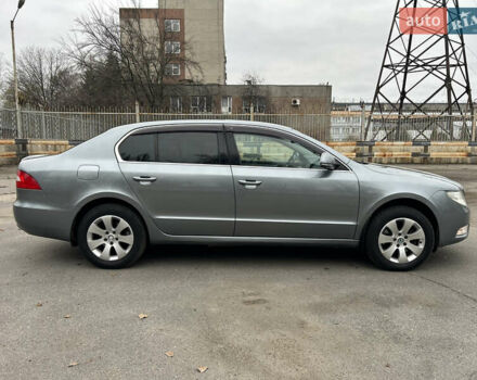 Серый Шкода Суперб, объемом двигателя 1.8 л и пробегом 193 тыс. км за 8200 $, фото 7 на Automoto.ua