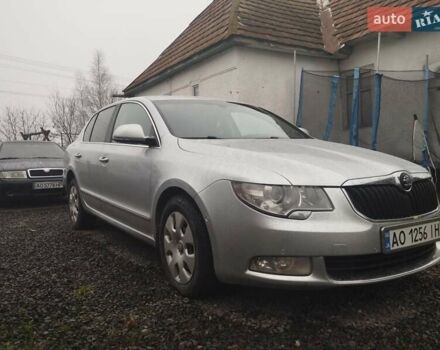 Серый Шкода Суперб, объемом двигателя 2 л и пробегом 280 тыс. км за 9500 $, фото 11 на Automoto.ua