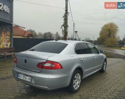 Серый Шкода Суперб, объемом двигателя 2 л и пробегом 280 тыс. км за 9500 $, фото 7 на Automoto.ua