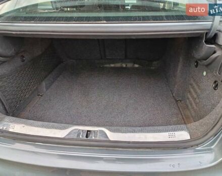 Серый Шкода Суперб, объемом двигателя 1.8 л и пробегом 394 тыс. км за 6500 $, фото 11 на Automoto.ua