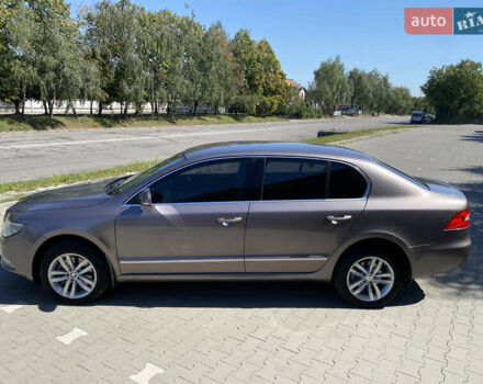 Сірий Шкода Суперб, об'ємом двигуна 1.97 л та пробігом 243 тис. км за 9950 $, фото 8 на Automoto.ua
