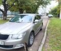Сірий Шкода Суперб, об'ємом двигуна 1.8 л та пробігом 111 тис. км за 10000 $, фото 1 на Automoto.ua