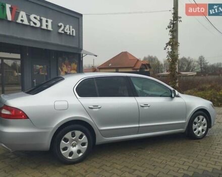 Серый Шкода Суперб, объемом двигателя 2 л и пробегом 280 тыс. км за 9500 $, фото 6 на Automoto.ua