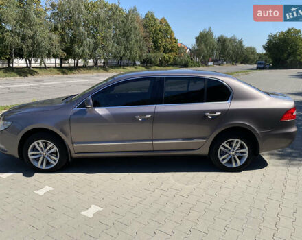 Сірий Шкода Суперб, об'ємом двигуна 1.97 л та пробігом 243 тис. км за 9950 $, фото 9 на Automoto.ua