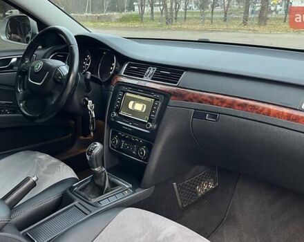 Сірий Шкода Суперб, об'ємом двигуна 2 л та пробігом 316 тис. км за 9300 $, фото 9 на Automoto.ua