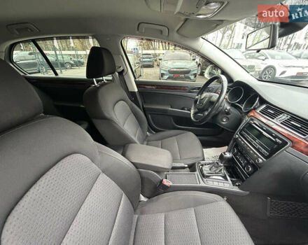 Сірий Шкода Суперб, об'ємом двигуна 1.8 л та пробігом 292 тис. км за 9200 $, фото 28 на Automoto.ua