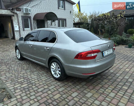Серый Шкода Суперб, объемом двигателя 1.8 л и пробегом 230 тыс. км за 10300 $, фото 3 на Automoto.ua