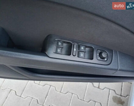 Серый Шкода Суперб, объемом двигателя 1.8 л и пробегом 184 тыс. км за 9700 $, фото 46 на Automoto.ua