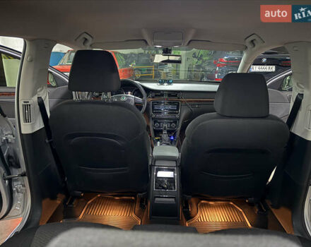 Серый Шкода Суперб, объемом двигателя 1.8 л и пробегом 292 тыс. км за 9200 $, фото 4 на Automoto.ua