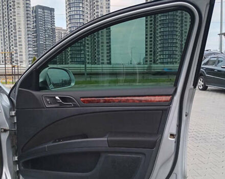 Серый Шкода Суперб, объемом двигателя 1.8 л и пробегом 184 тыс. км за 9700 $, фото 72 на Automoto.ua